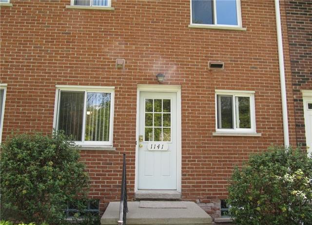 Condos for sale in Rochester Court Rochester Hills MI
